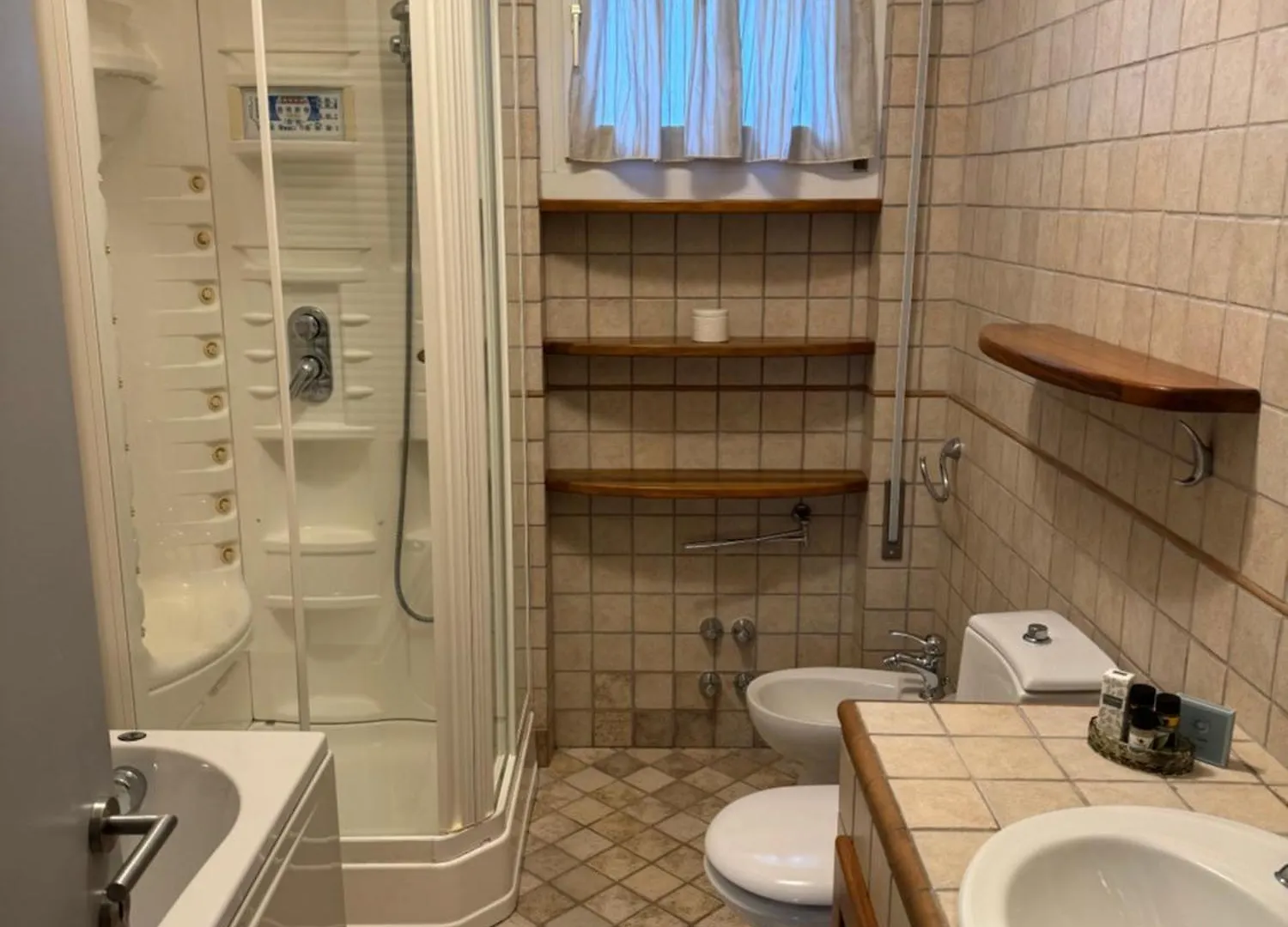 Oma Margareta Apartment Limone sul Garda